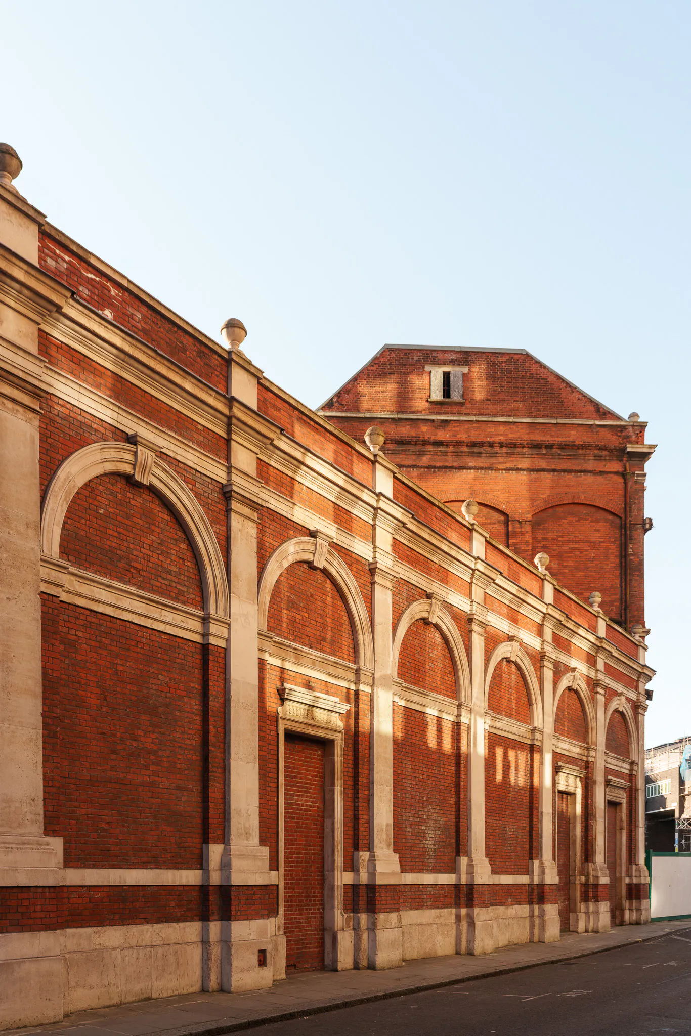 Smithfield Annexe facade by General Projects